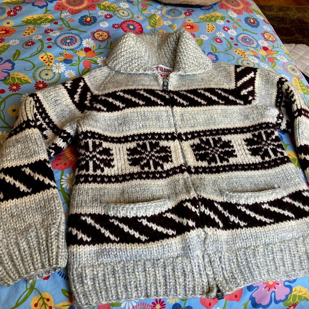 TUAK… Canadian Cowichan Wool Sweater, Hand-knit